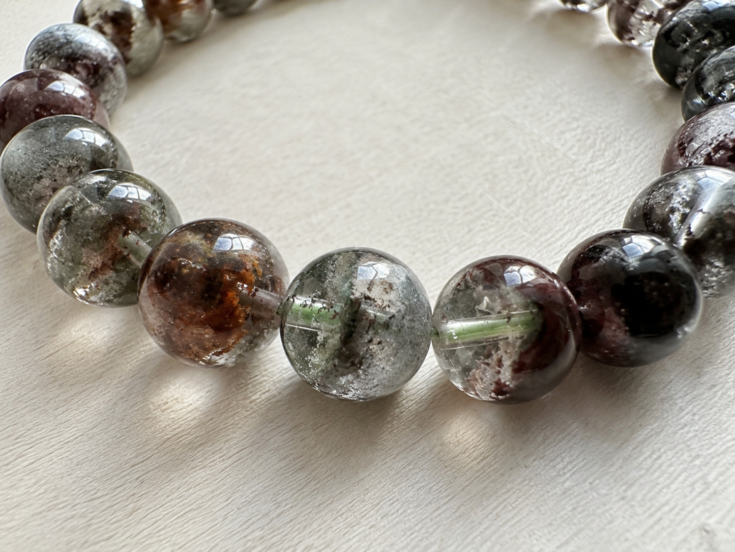 Natural Cornucopia Red Ghost Quartz Bracelet (Ref: G001)